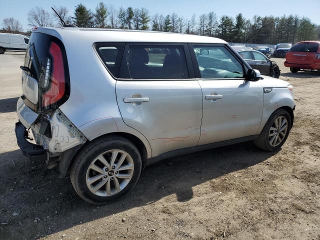 KNDJP3A5XK7698879 - 2019 KIA SOUL + SILVER photo 3