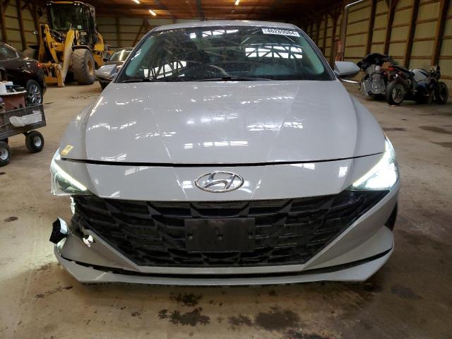 KMHLM4AG5MU186813 - 2021 HYUNDAI ELANTRA SEL GRAY photo 5