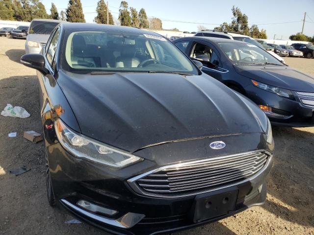 3FA6P0HD4HR221793 - 2017 FORD FUSION SE BLACK photo 5