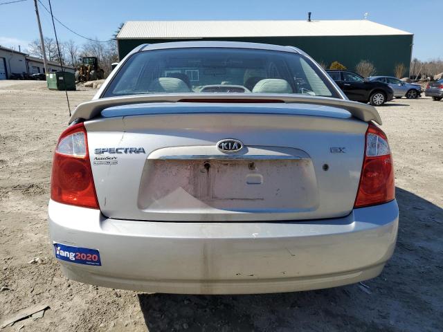 KNAFE122265370424 - 2006 KIA SPECTRA LX SILVER photo 6