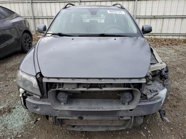 YV1JJ682572280577 - 2007 VOLVO V50 T5 SILVER photo 5