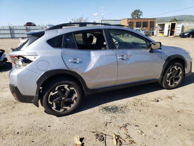 JF2GTHNC7N8224769 - 2022 SUBARU CROSSTREK LIMITED SILVER photo 3