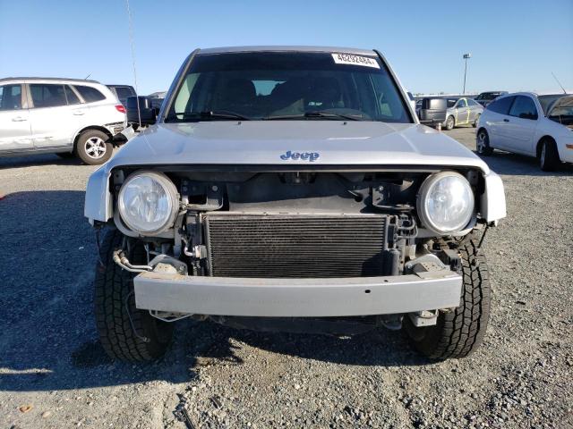 1C4NJRBB7ED533890 - 2014 JEEP PATRIOT SPORT SILVER photo 5