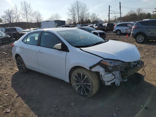 2T1BURHE8JC064487 - 2018 TOYOTA COROLLA L WHITE photo 4