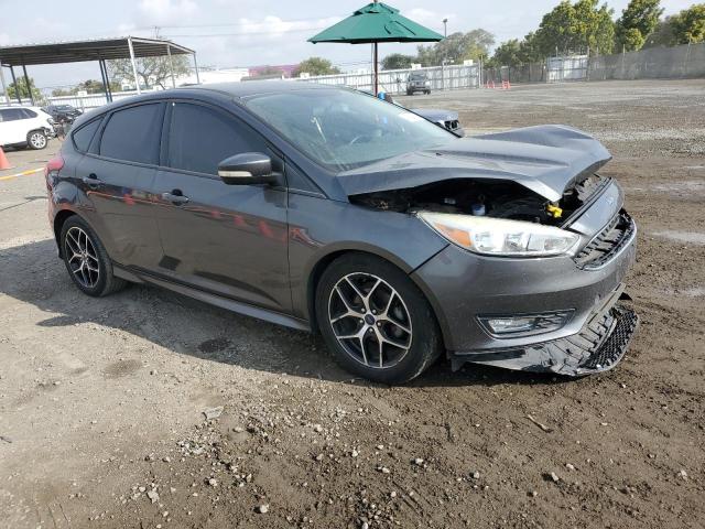 1FADP3K20GL405657 - 2016 FORD FOCUS SE GRAY photo 4