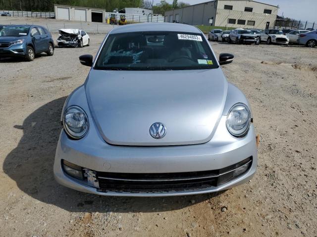3VW467AT4CM648456 - 2012 VOLKSWAGEN BEETLE TURBO SILVER photo 5