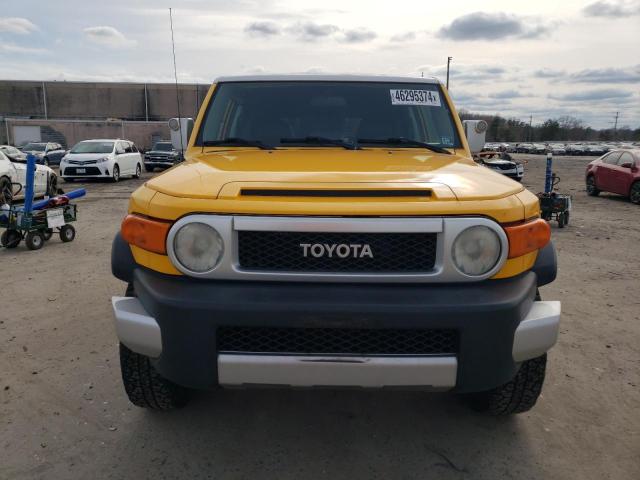 JTEBU11F670022578 - 2007 TOYOTA FJ CRUISER YELLOW photo 5