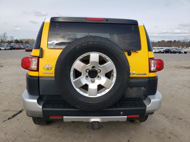 JTEBU11F670022578 - 2007 TOYOTA FJ CRUISER YELLOW photo 6