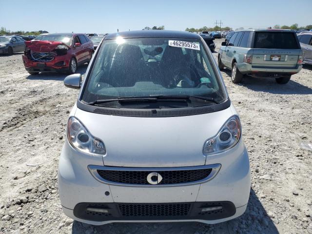 WMEEJ3BA2FK811551 - 2015 SMART FORTWO PURE WHITE photo 5