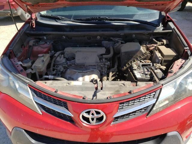 JTMZFREV7FJ055420 - 2015 TOYOTA RAV4 LE RED photo 11