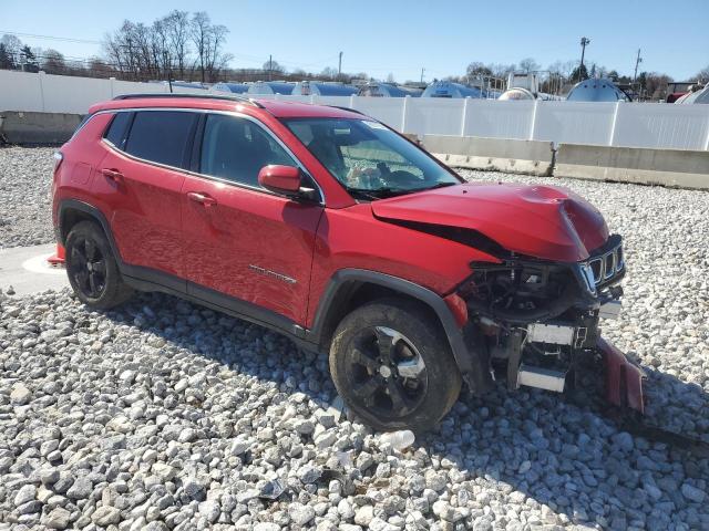 3C4NJDBB4JT418798 - 2018 JEEP COMPASS LATITUDE RED photo 4