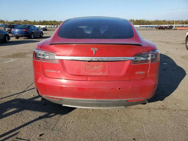 5YJSA1E40GF128242 - 2016 TESLA MODEL S RED photo 6