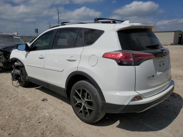 JTMNFREV3JJ164433 - 2018 TOYOTA RAV4 SE WHITE photo 2