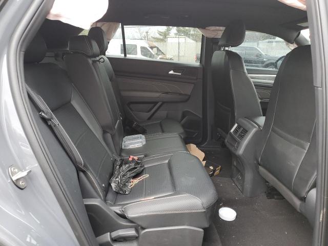 1V2KE2CA4NC203892 - 2022 VOLKSWAGEN ATLAS CROS SE GRAY photo 11
