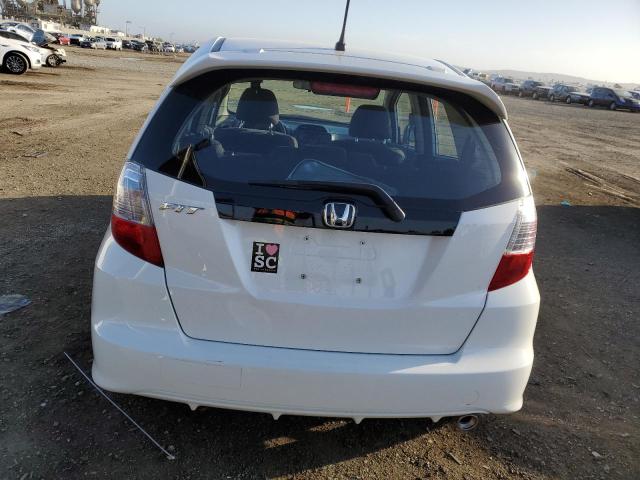 JHMGE8H50CC025531 - 2012 HONDA FIT SPORT WHITE photo 6