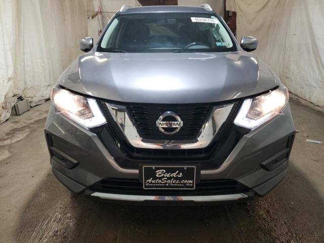 KNMAT2MV5HP501787 - 2017 NISSAN ROGUE S GRAY photo 5