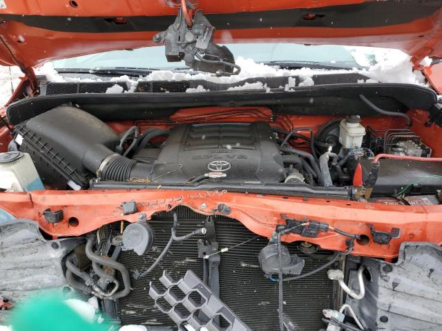 5TFUY5F18JX726902 - 2018 TOYOTA TUNDRA DOUBLE CAB SR/SR5 ORANGE photo 11