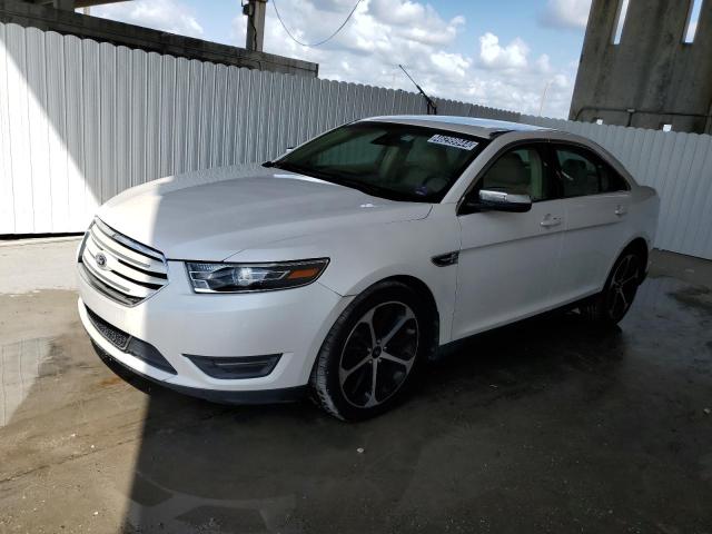 1FAHP2F85FG110247 - 2015 FORD TAURUS LIMITED WHITE photo 1