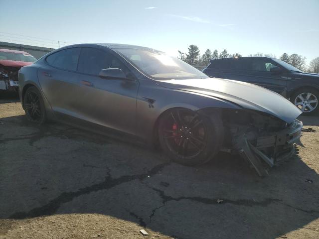 5YJSA1E42GF131997 - 2016 TESLA MODEL S ნაცრისფერი ფოტო 4