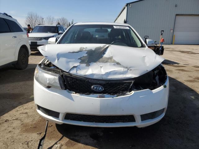 KNAFU4A28C5599420 - 2012 KIA FORTE EX WHITE photo 5