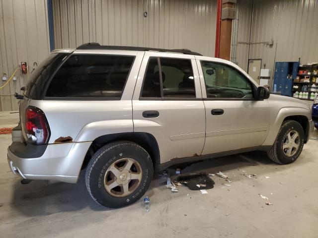 1GNDT13S762104324 - 2006 CHEVROLET TRAILBLAZE LS SILVER photo 3