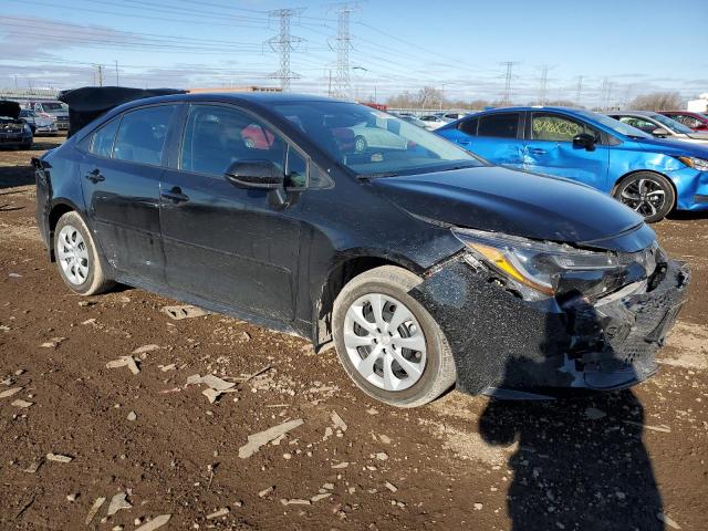 5YFEPMAE9NP366829 - 2022 TOYOTA COROLLA LE BLACK photo 4