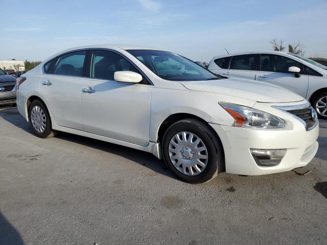 1N4AL3AP4EN384888 - 2014 NISSAN ALTIMA 2.5 WHITE photo 4