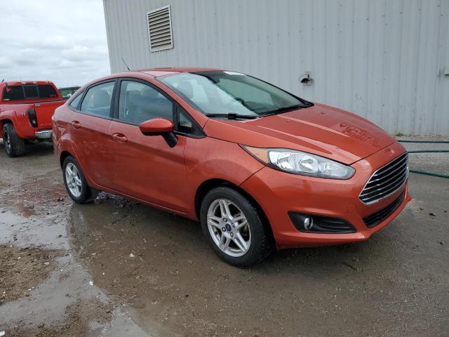 3FADP4BJXKM125877 - 2019 FORD FIESTA SE ORANGE photo 4