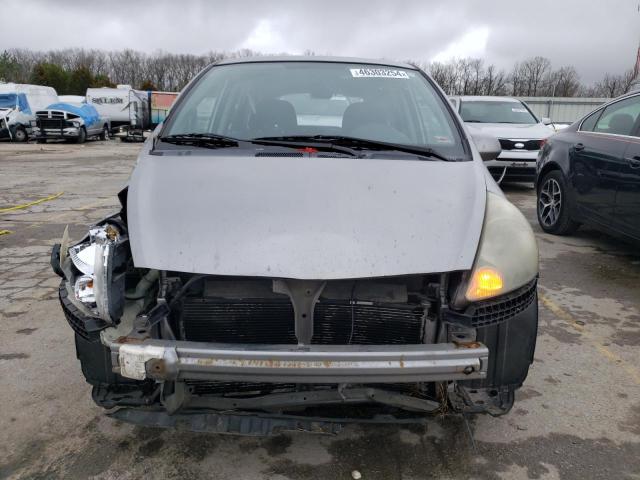 JHMGD38467S043637 - 2007 HONDA FIT SILVER photo 5