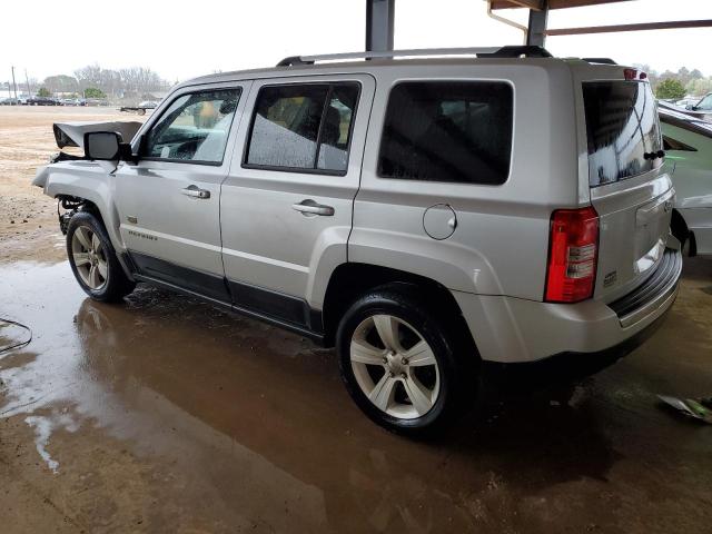 1J4NT4GB3BD172508 - 2011 JEEP PATRIOT LATITUDE SILVER photo 2