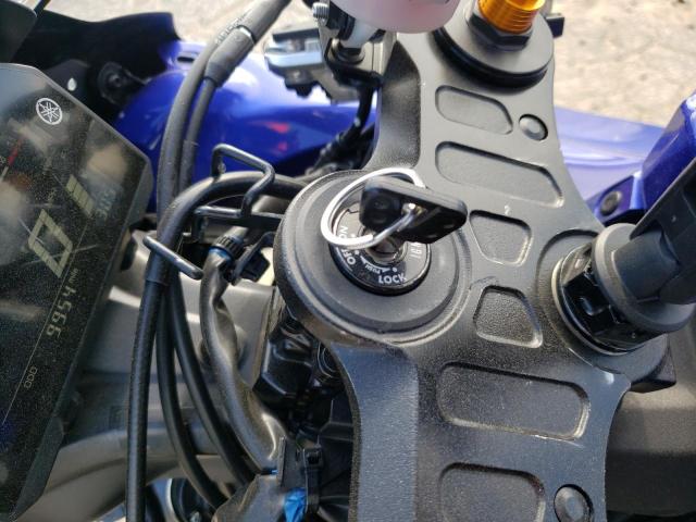 JYARM38E2NA001886 - 2022 YAMAHA YZFR7 BLUE photo 8