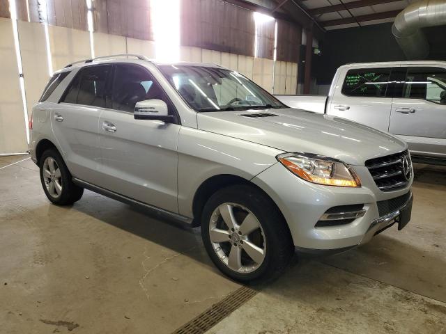 4JGDA5HBXFA453381 - 2015 MERCEDES-BENZ ML 350 4MATIC SILVER photo 4