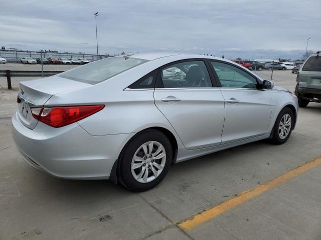 5NPEB4AC3DH521111 - 2013 HYUNDAI SONATA GLS SILVER photo 3