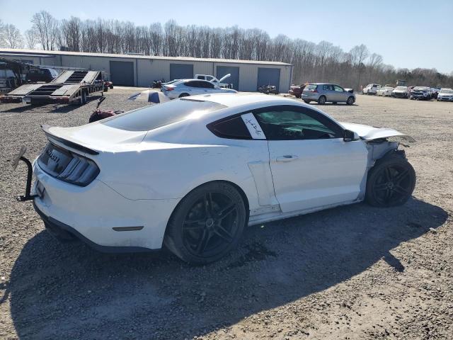 1FA6P8CF8K5188878 - 2019 FORD MUSTANG GT WHITE photo 3