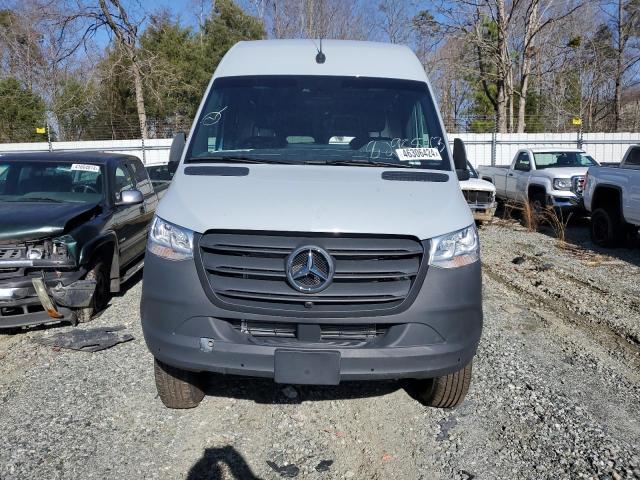 W1W4NCVYXRT156100 - 2024 MERCEDES-BENZ SPRINTER 2500 GRAY photo 5