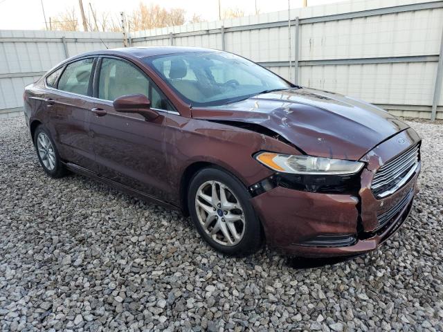 3FA6P0H7XGR221550 - 2016 FORD FUSION SE MAROON photo 4