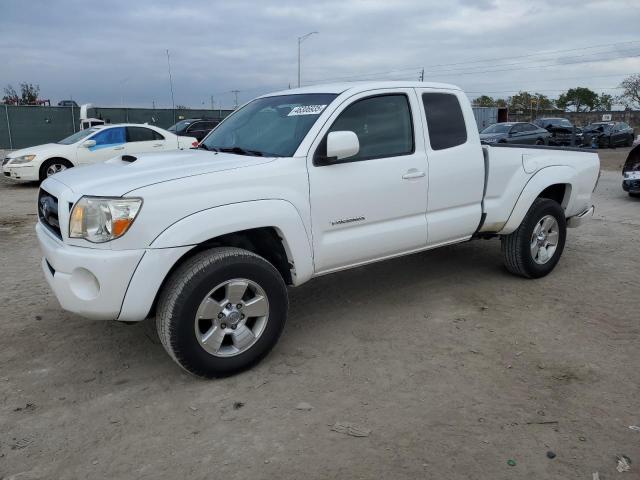 5TETU4GN4AZ674275 - 2010 TOYOTA TACOMA PRERUNNER ACCESS CAB WHITE photo 1