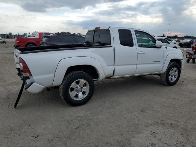 5TETU4GN4AZ674275 - 2010 TOYOTA TACOMA PRERUNNER ACCESS CAB WHITE photo 3