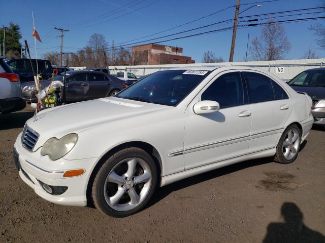 WDBRF40J75F724924 - 2005 MERCEDES-BENZ C 230K SPORT SEDAN WHITE photo 1