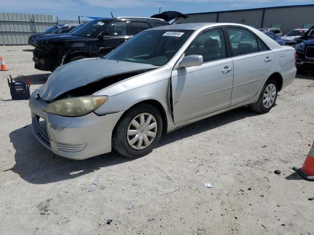 4T1BE32K25U510923 - 2005 TOYOTA CAMRY LE SILVER photo 1
