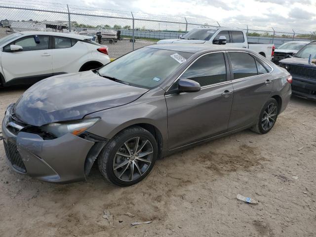 4T1BF1FK9FU488271 - 2015 TOYOTA CAMRY LE GRAY photo 1