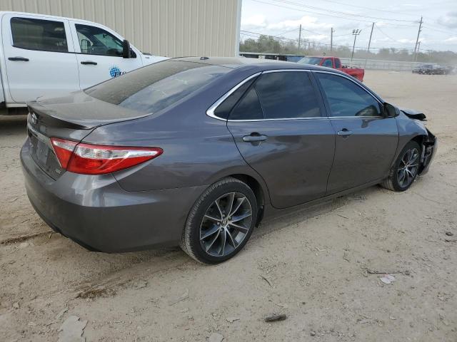 4T1BF1FK9FU488271 - 2015 TOYOTA CAMRY LE GRAY photo 3