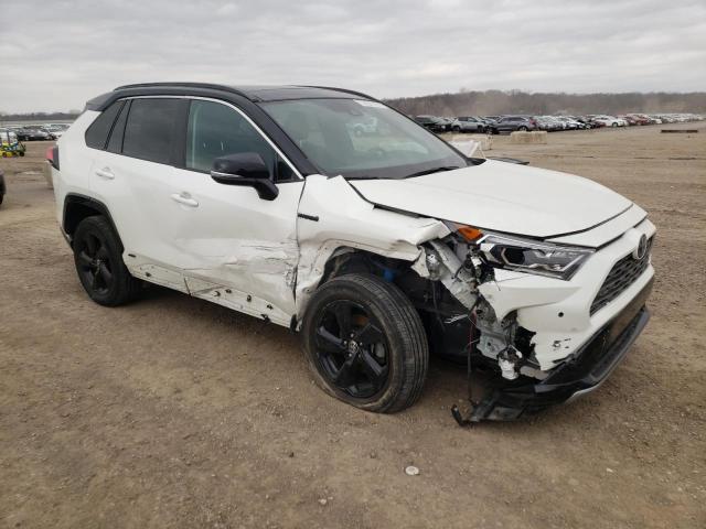 4T3E6RFV4MU034259 - 2021 TOYOTA RAV4 XSE WHITE photo 4