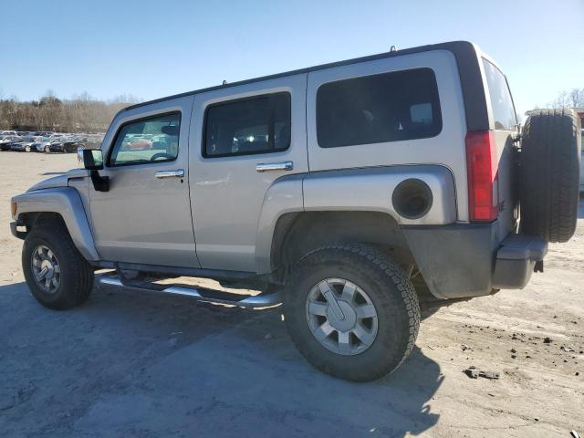 5GTDN136968119046 - 2006 HUMMER H3 GRAY photo 2