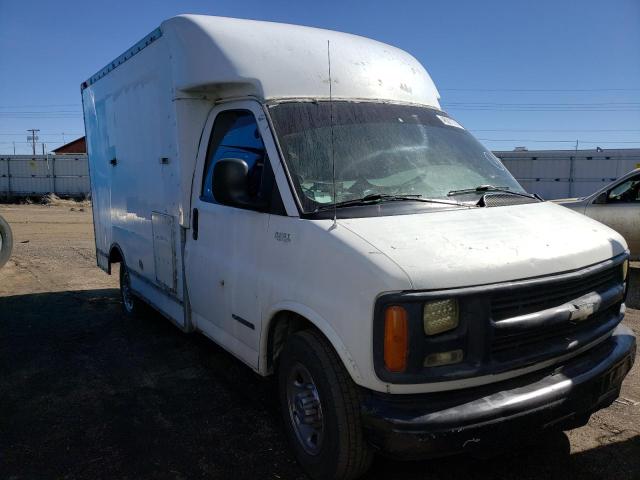 1GBHG31R2W1086528 - 1998 CHEVROLET EXPRESS G3 WHITE photo 4