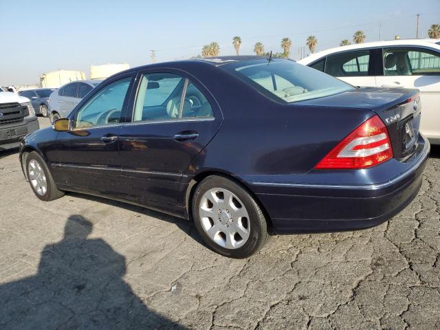 WDBRF61J35A654927 - 2005 MERCEDES-BENZ C 240 PURPLE photo 2