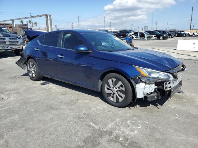 1N4BL4BV5KC118066 - 2019 NISSAN ALTIMA S BLUE photo 4