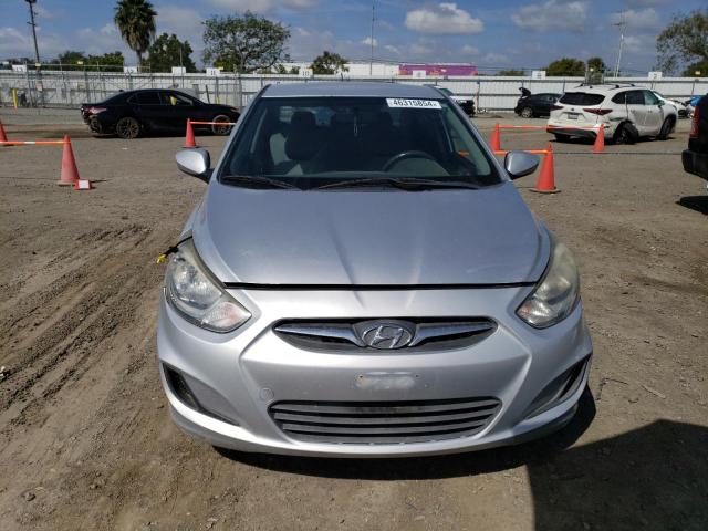 KMHCT4AE7EU667441 - 2014 HYUNDAI ACCENT GLS SILVER photo 5