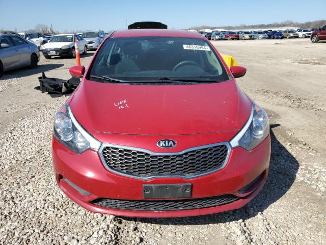 KNAFK4A65G5568009 - 2016 KIA FORTE LX RED photo 5