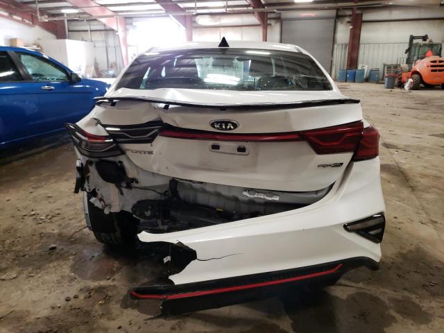 3KPF34AD5ME279663 - 2021 KIA FORTE GT LINE WHITE photo 6